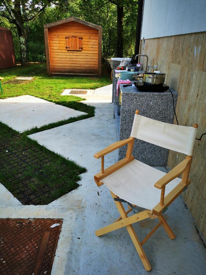 Krasen Kras 104 Resort Komen Exteriér fotografie